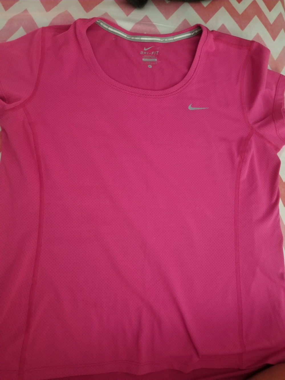 Nike Women's Hot Pink Short-Sleeve Dri-FIT Tee